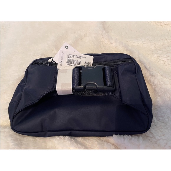 Lululemon large everywhere belt bag GREEN OR NAVY - Picture 8 of 9